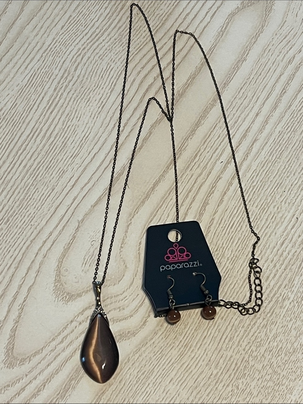 Paparazzi Brown Teardrop Necklace with Matching Brown Earrings